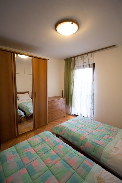 Apartment Cherry โรวีน ห้อง รูปภาพ