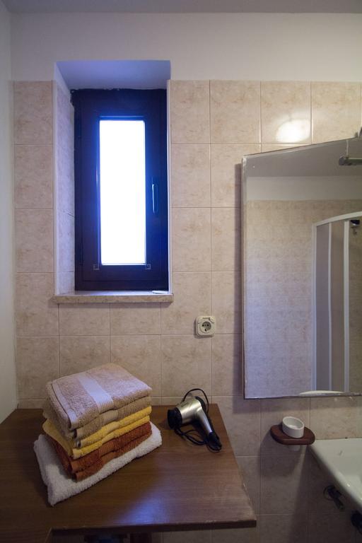 Apartment Cherry โรวีน ห้อง รูปภาพ